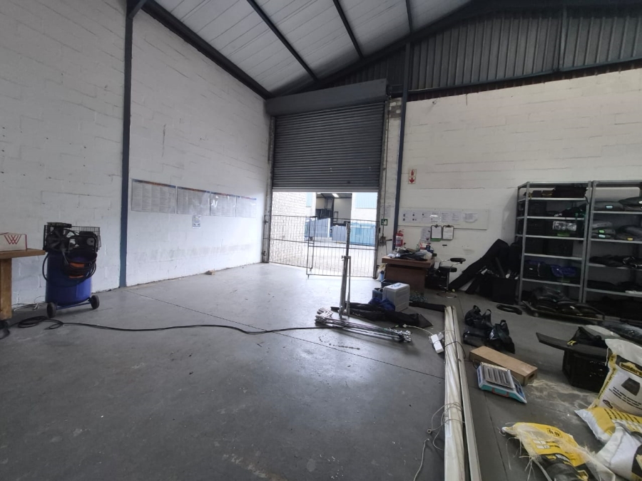 To Let Commercial Property for Rent in Maitland Western Cape
